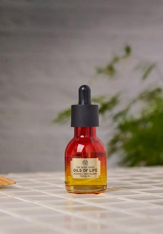 Oils of Life™ Intensely Revitalising Facial Oil